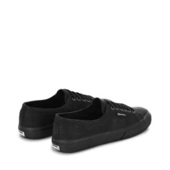Estreme 2750-Shark - Le Superga - Sneaker - Unisex - FULL BLACK -NAM Scarpe Negozio UBS002SD0 996 7c6619a9 a98b 4d96 b4ce 94b8044f5e6b